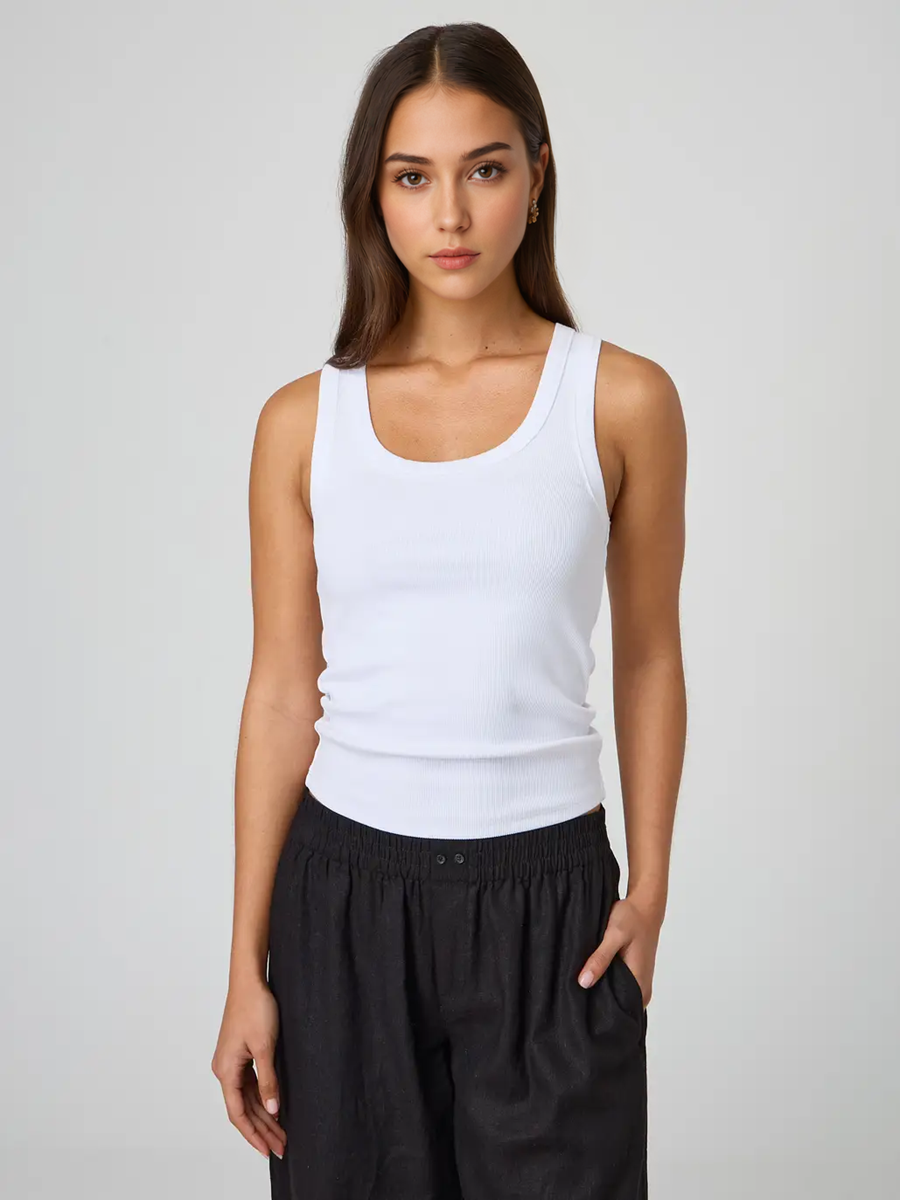 Kadın%20Geniş%20Askılı%20Kaşkorse%20Beyaz%20Fitilli%20Atlet