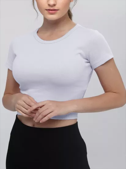 Beyaz Fitilli Yuvarlak Yaka Kısa Kol Crop