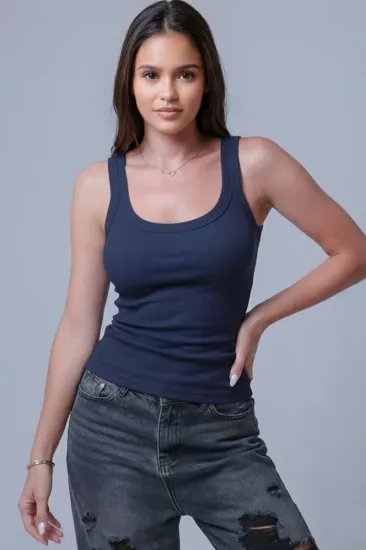 Lacivert